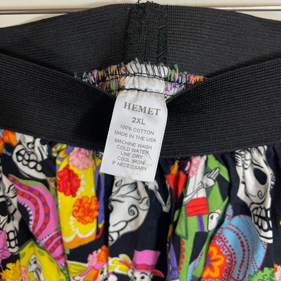 NWOT Dia de los Muertos Catrinas & Catrinos Mexican Calavera Skirt Size 2XL - Picture 3 of 6